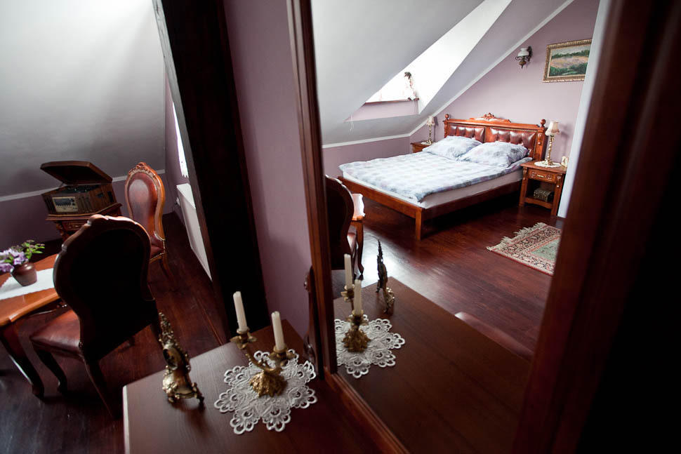 Dwor Na Wichrowym Wzgorzu Bed and Breakfast Przybysławice Δωμάτιο φωτογραφία