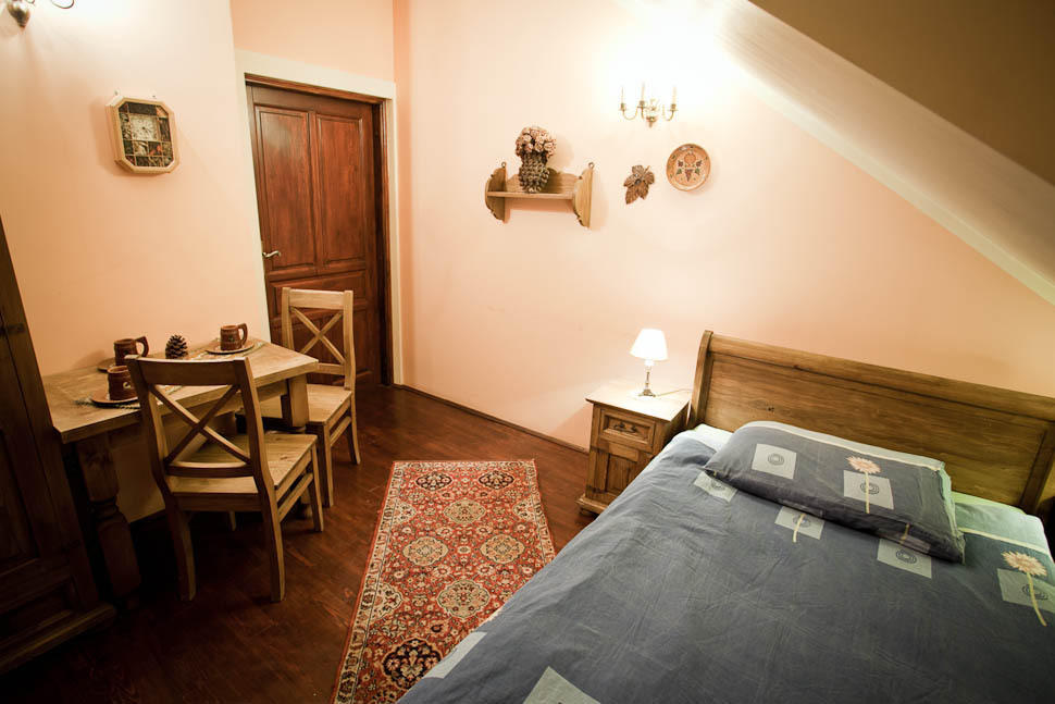 Dwor Na Wichrowym Wzgorzu Bed and Breakfast Przybysławice Δωμάτιο φωτογραφία