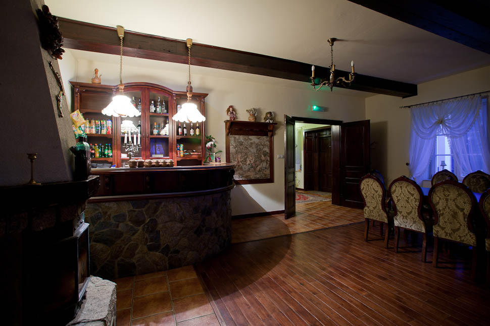 Dwor Na Wichrowym Wzgorzu Bed and Breakfast Przybysławice Εξωτερικό φωτογραφία